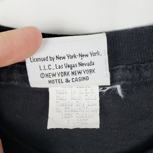 VINTAGE New York Statue of Liberty Las Vegas tee - Picture 6 of 6